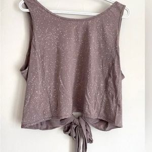 Lululemon it’s a tie tank in size 12